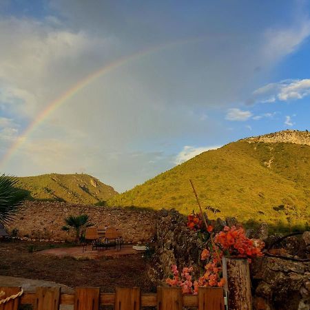 منزل الضيف Begues  في Corral D'En Romagosa المظهر الخارجي الصورة